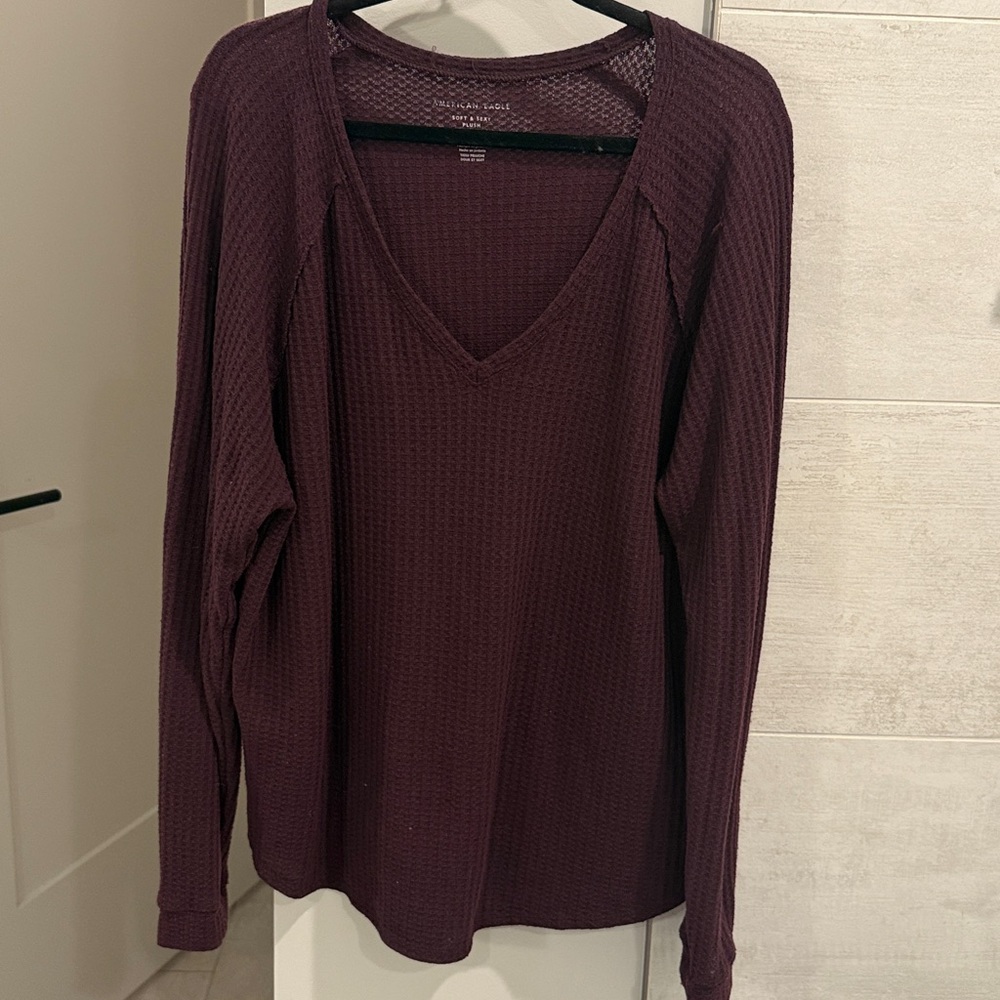 AMERICAN EAGLE SOFT & SEXY PLUSH LONG SLEEVE